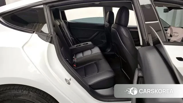 Tesla Model 3 2022 Белый из Кореи, фото 3