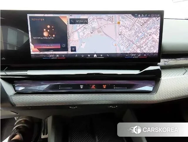 BMW 5 Series (G60) 2025 Белый из Кореи, фото 3