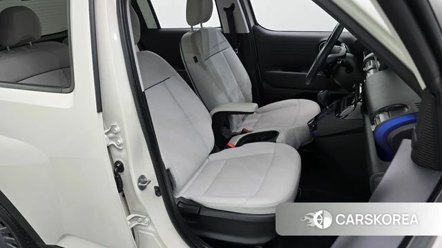 Hyundai Casper 2023 Белый из Кореи, фото 3