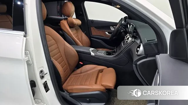 Mercedes-Benz GLC-Class X253 2022 Белый из Кореи, фото 3