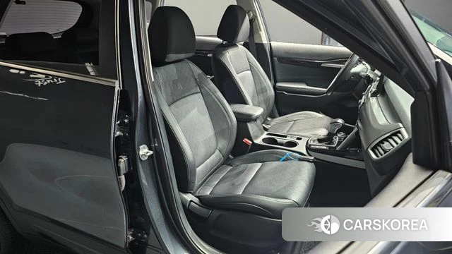 Kia Seltos 2021 Серый из Кореи, фото 3