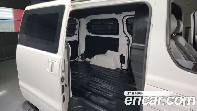 Hyundai The New Grand Starex 2018 Белый из Кореи, фото 3