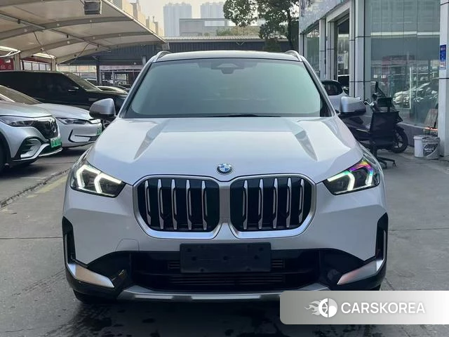 BMW X1 2023 Белый из Китая, фото 3