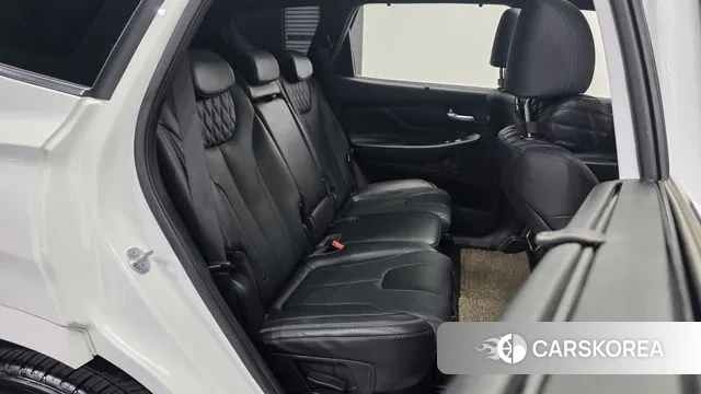 Hyundai The New Santa Fe 2023 Белый из Кореи, фото 3