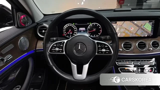 Mercedes-Benz E-Class W213 2020 Черный из Кореи, фото 3