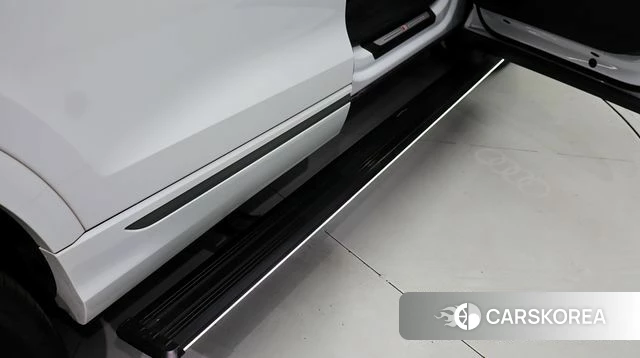 Audi Q8 (4M) 2020 Белый из Кореи, фото 3