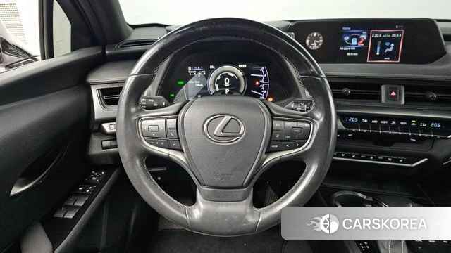 Lexus UX250h 2019 Белый из Кореи, фото 3