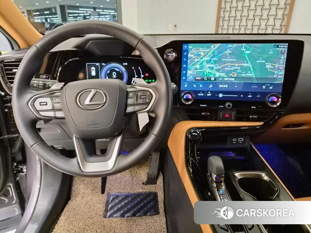 Lexus NX350h Second generation 2025 Серый из Кореи, фото 3