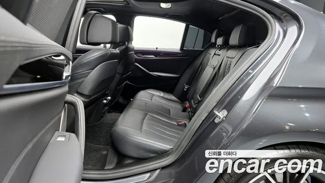 BMW 5 Series (G30) 2023 Серый из Кореи, фото 3