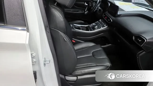 Hyundai The New Santa Fe 2022 Белый из Кореи, фото 3