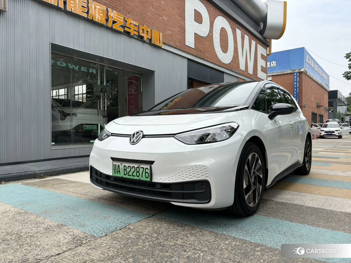 Volkswagen ID.3 2024 Белый из Китая, фото 3