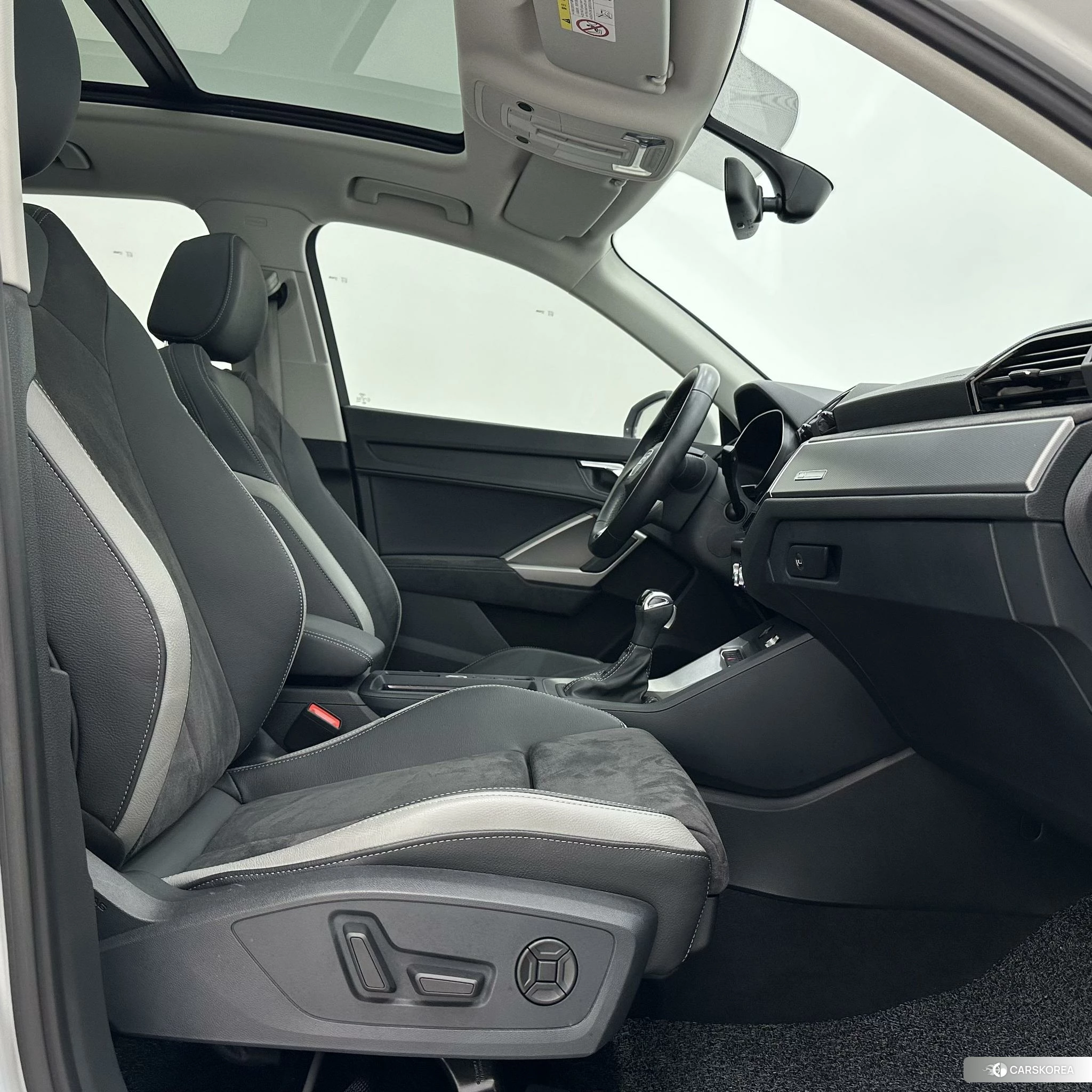 Audi Q3 2022 Белый из Китая, фото 3