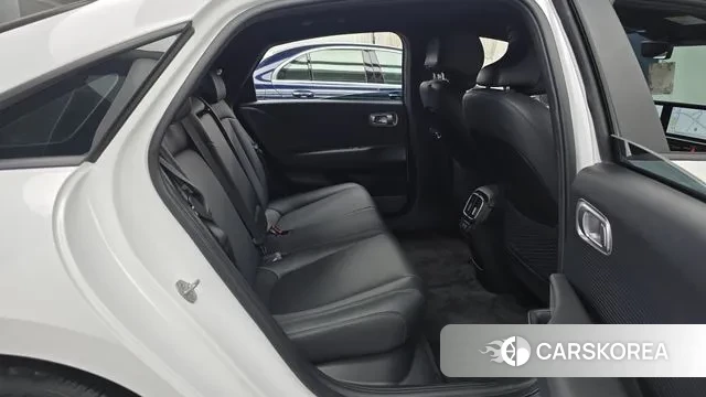 Hyundai Ionic 6 2024 Белый из Кореи, фото 3