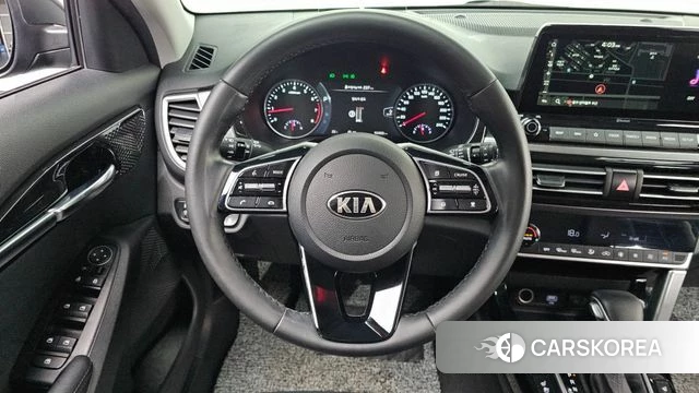 Kia Seltos 2020 Серый из Кореи, фото 3