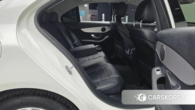 Mercedes-Benz C-Class W205 2020 Белый из Кореи, фото 3