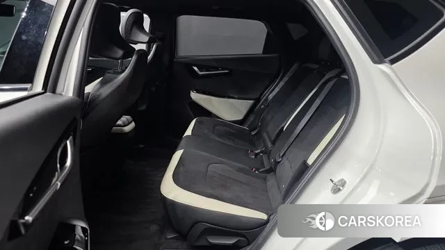 Kia EV6 2022 Белый из Кореи, фото 3