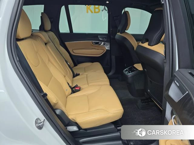 Volvo XC90 second Generation 2024 Белый из Кореи, фото 3