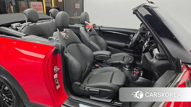 Mini Cooper Convertible 2024 Красный из Кореи, фото 3