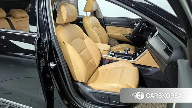 Kia K7 Premier 2019 Черный из Кореи, фото 3