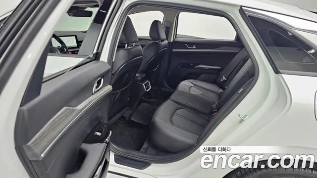 Kia The New K5 3rd generation 2024 Белый из Кореи, фото 3