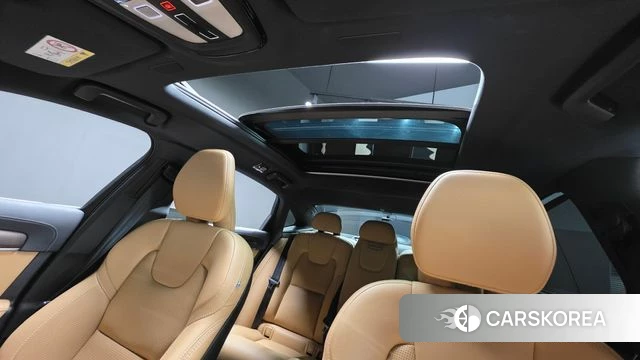 Volvo S90 2024 Серый из Кореи, фото 3