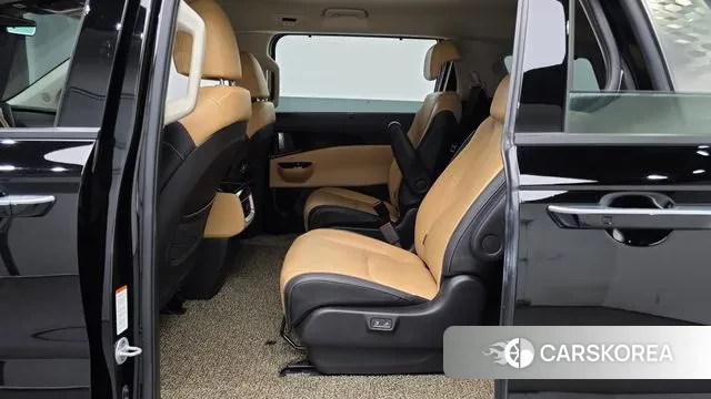 Kia Carnival 4th generation 2022 Черный из Кореи, фото 3