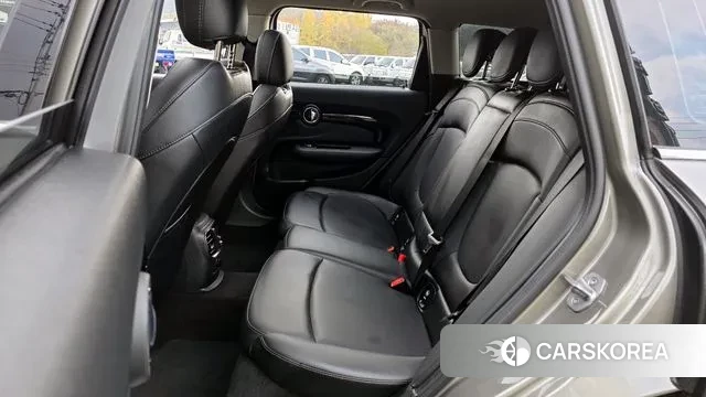 Mini Cooper Clubman 2018 Серебристо-серый из Кореи, фото 3