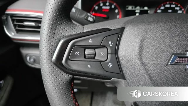 Chevrolet (GM Daewoo) Trailblazer 2023 Белый из Кореи, фото 3