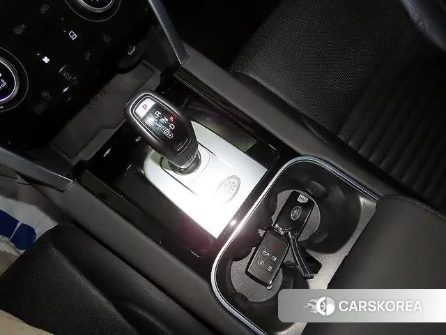 Land Rover Discovery Sports 2nd Generation 2021 Белый из Кореи, фото 3