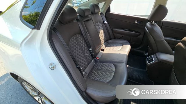 Kia The New K5 2nd generation 2018 Белый из Кореи, фото 3