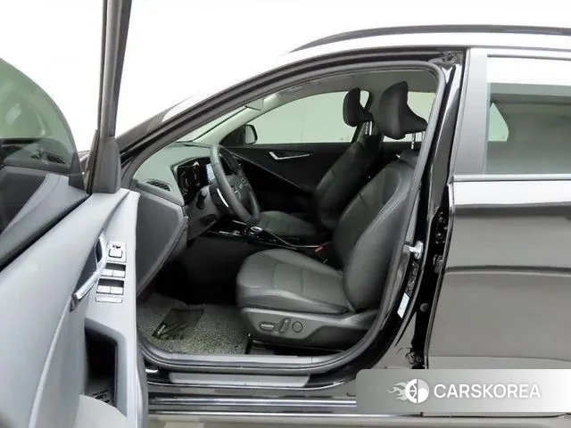 Kia Di Ol Nu Niro 2023 Черный из Кореи, фото 3