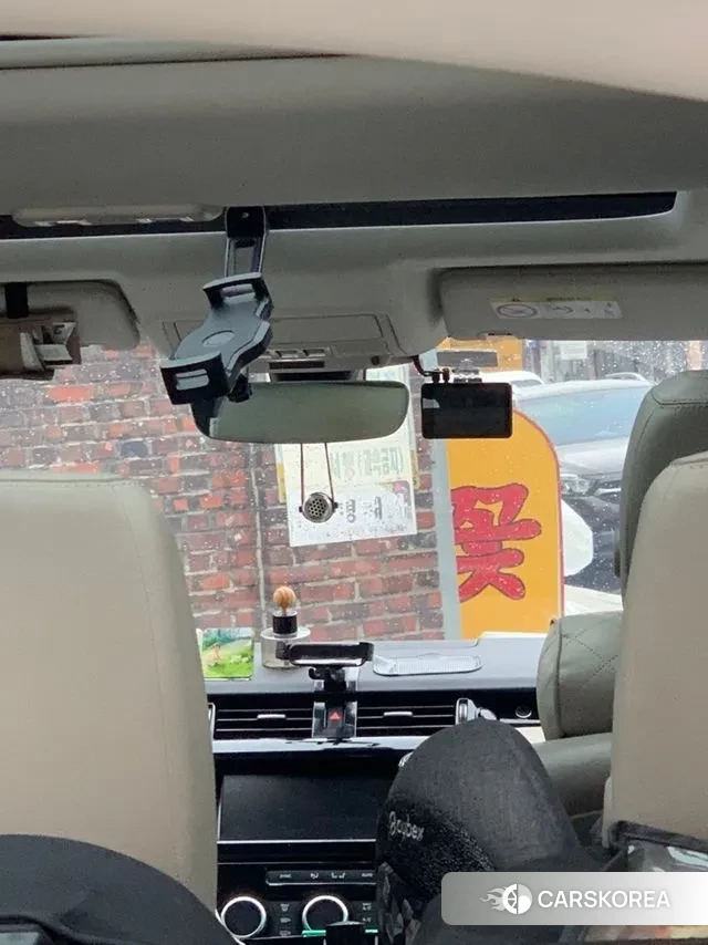 Land Rover Discovery 5 2018 Черный из Кореи, фото 3