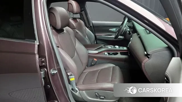 Genesis GV70 2021 Фиолетовый из Кореи, фото 3