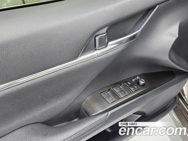 Toyota Camry (XV70) id 2714493 из Кореи 3