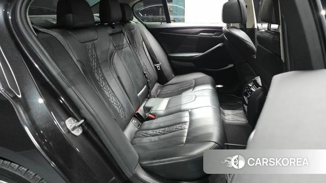 BMW 5 Series (G30) 2019 Серый из Кореи, фото 3