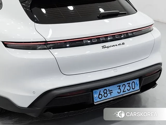 Porsche Taycan 2023 Белый из Кореи, фото 3