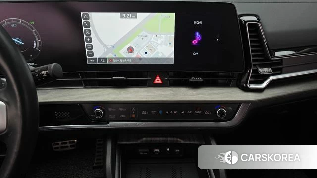 Kia Sportage 5th Generation Hybrid 2023 Белый из Кореи, фото 3