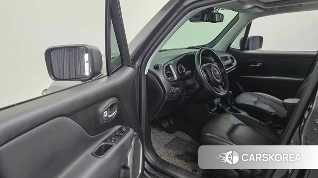 Jeep Renegade 2021 Серый из Кореи, фото 3