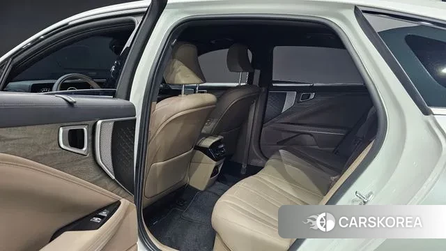 Kia K8 Hybrid 2024 Белый из Кореи, фото 3