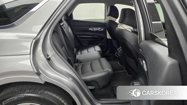 Genesis GV70 2021 Серебряный из Кореи, фото 3