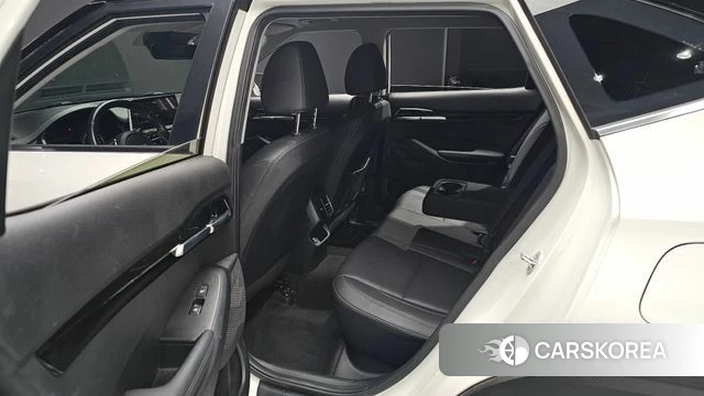 Kia Seltos 2022 Белый из Кореи, фото 3