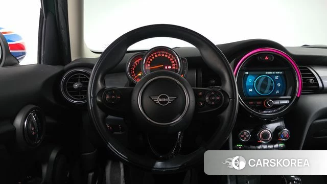 Mini Cooper 2021 Зеленый из Кореи, фото 3