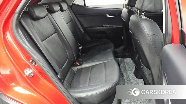 Kia Stonic 2019 Красный из Кореи, фото 3