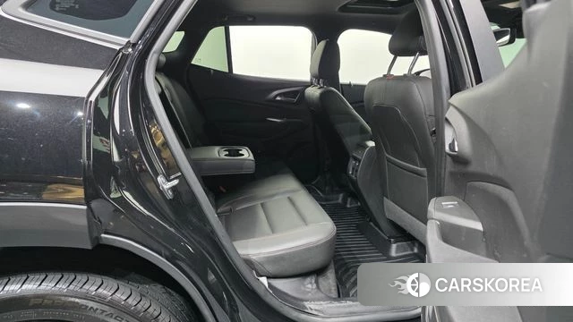 Chevrolet (GM Daewoo) Trax Crossover 2023 Черный из Кореи, фото 3