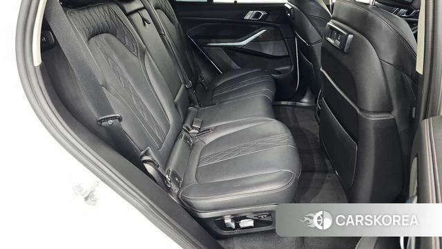 BMW X5 (G05) 2023 Белый из Кореи, фото 3