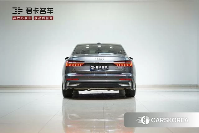 Audi A6L 2024 Темно-серый из Китая, фото 3