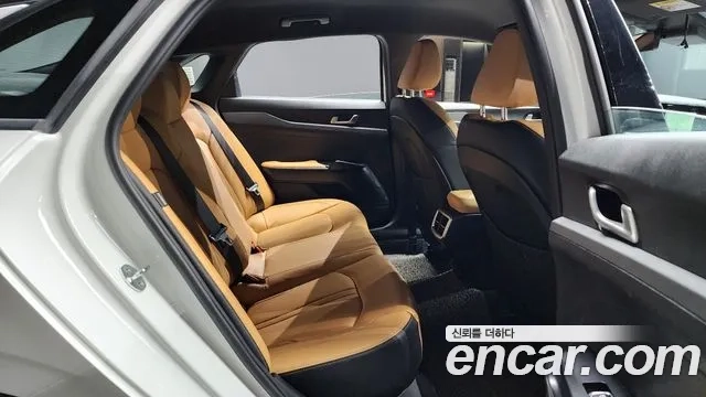 Kia K5 3rd generation 2022 Белый из Кореи, фото 3