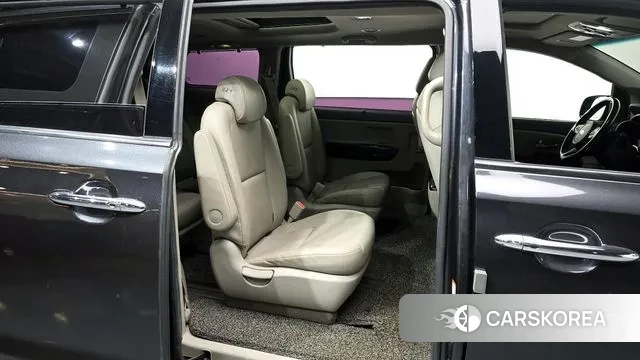 Kia The New Carnival 2018 Серый из Кореи, фото 3