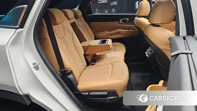 Kia Sorento 4th Generation 2023 Белый из Кореи, фото 3