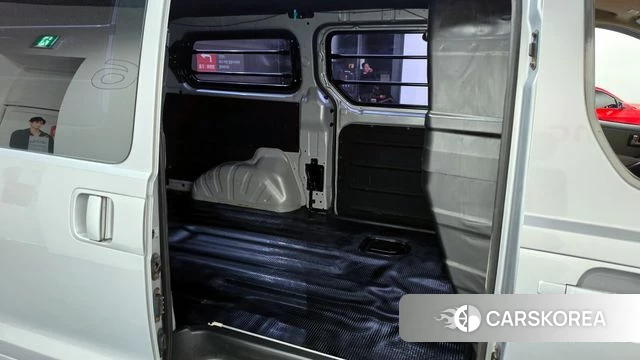 Hyundai The New Grand Starex 2018 Серебряный из Кореи, фото 3